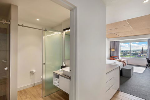 Peppers Silo - Accommodation Redcliffe 24