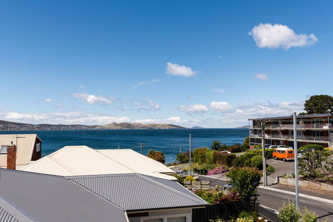 Litora Accommodation - Accommodation Redcliffe 20