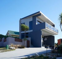 Bicheno Views on Douglas - Accommodation Redcliffe