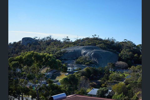 Bicheno Views On Douglas - Accommodation Redcliffe 3