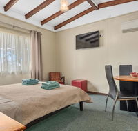 Green Views - Accommodation Redcliffe