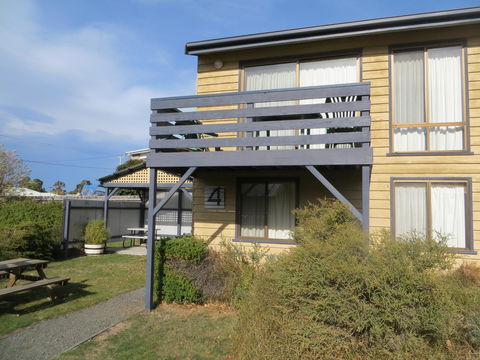 Orford Prosser Holiday Units - Accommodation Redcliffe 11