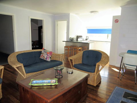 Orford Prosser Holiday Units - Accommodation Redcliffe 20
