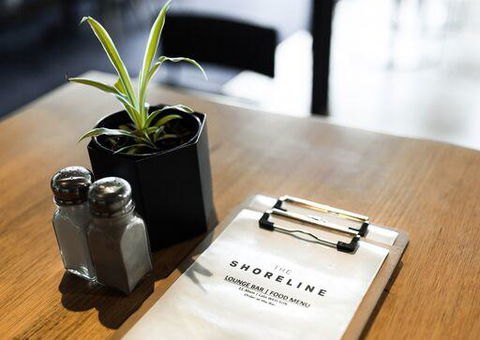 Shoreline Hotel - Accommodation Redcliffe 4