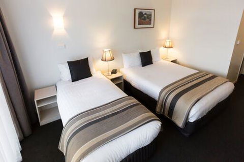 Shoreline Hotel - Accommodation Redcliffe 23
