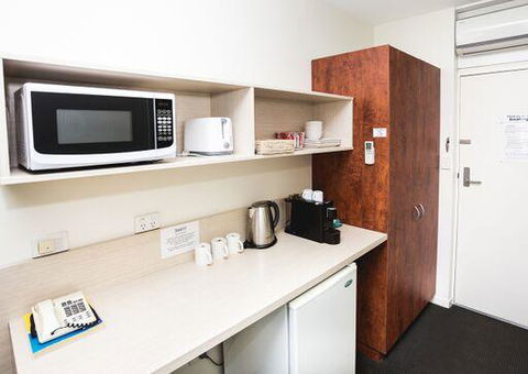 Shoreline Hotel - Accommodation Redcliffe 29