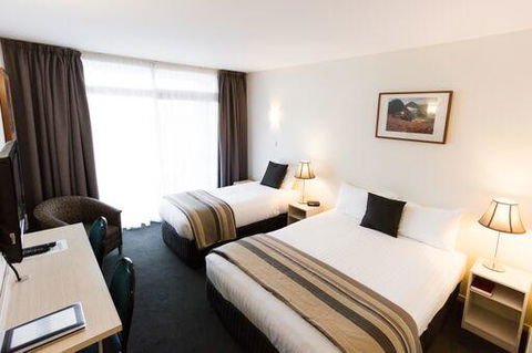 Shoreline Hotel - Accommodation Redcliffe 24