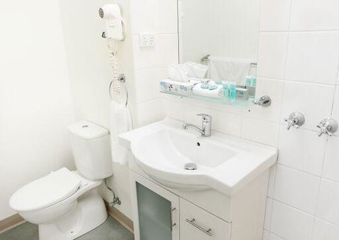 Shoreline Hotel - Accommodation Redcliffe 31