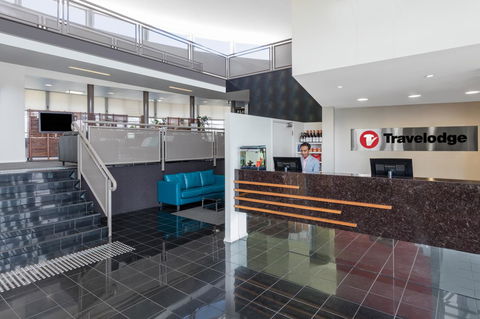Travelodge Hotel Hobart Airport - Accommodation Redcliffe 2