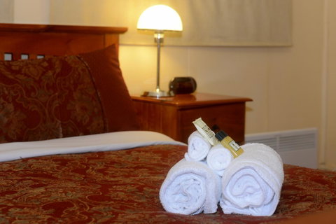 Edinburgh Gallery Bed & Breakfast - Accommodation Redcliffe 18