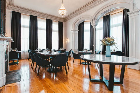 Maylands Lodge - Accommodation Redcliffe 8