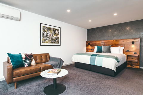 Maylands Lodge - Accommodation Redcliffe 25