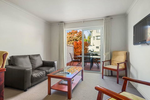 Apartment 104 - Accommodation Redcliffe 5