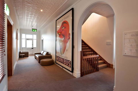 Ikon Hotel - Accommodation Redcliffe 0