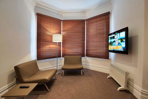 Ikon Hotel - Accommodation Redcliffe 20