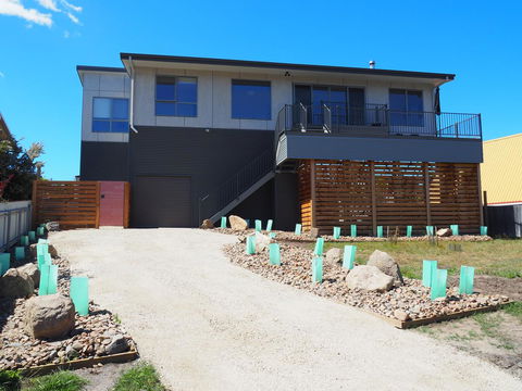 GRANITE BEACH HOUSE @ Bay Of Fires - Accommodation Redcliffe 15