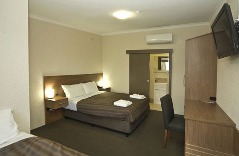Seabrook Hotel - Accommodation Redcliffe 13