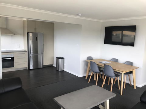 Seabrook Hotel - Accommodation Redcliffe 5