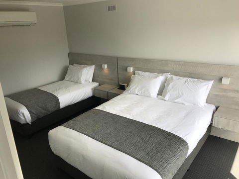 Seabrook Hotel - Accommodation Redcliffe 10