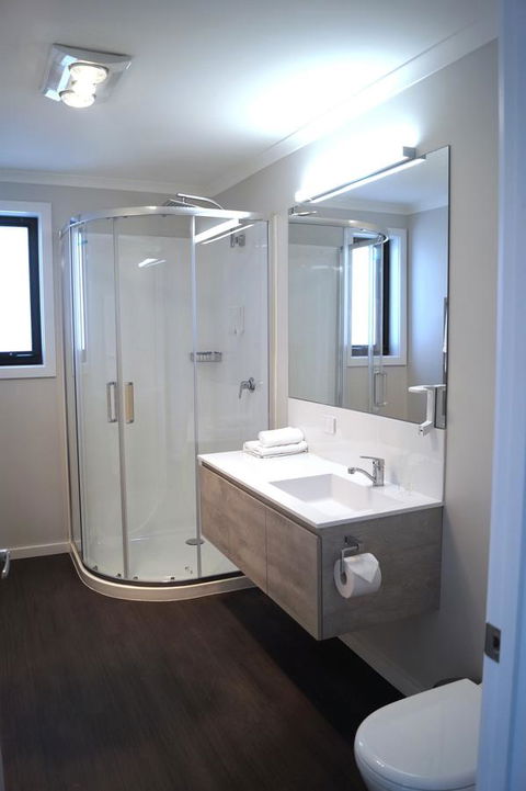 Seabrook Hotel - Accommodation Redcliffe 8
