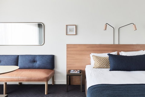 Hotel Sorrento - Accommodation Redcliffe 18