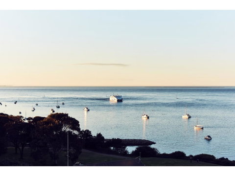 Hotel Sorrento - Accommodation Redcliffe 22
