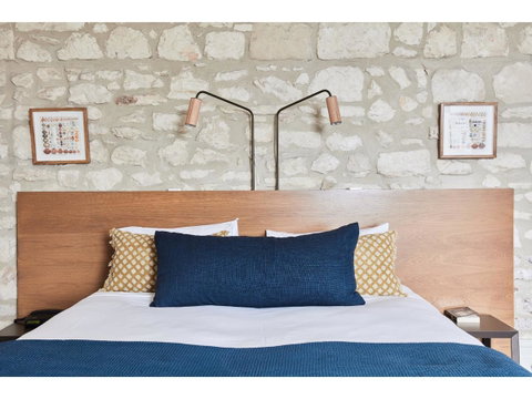 Hotel Sorrento - Accommodation Redcliffe 7