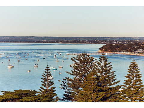 Hotel Sorrento - Accommodation Redcliffe 23