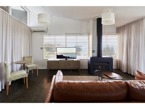 Hotel Sorrento - Accommodation Redcliffe 6