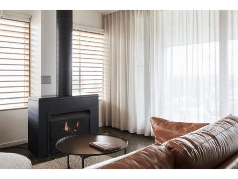 Hotel Sorrento - Accommodation Redcliffe 4