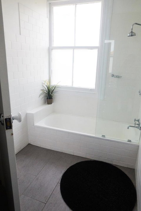 The Royal Hotel Mornington - Accommodation Redcliffe 12