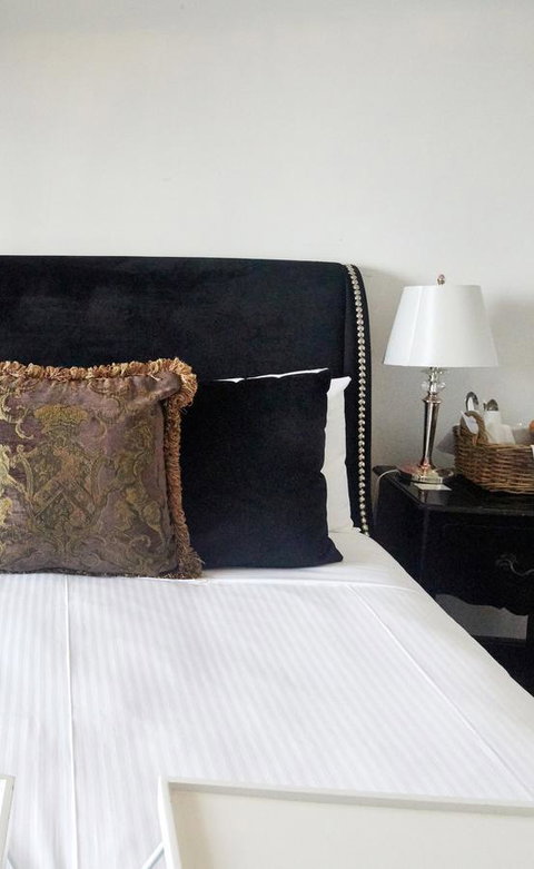 The Royal Hotel Mornington - Accommodation Redcliffe 9