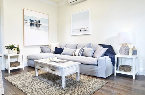The Royal Hotel Mornington - Accommodation Redcliffe 44