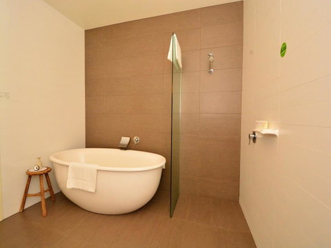 Mornington Hotel - Accommodation Redcliffe 28