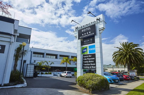 Mornington Hotel - Accommodation Redcliffe 3