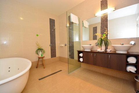 Mornington Hotel - Accommodation Redcliffe 37