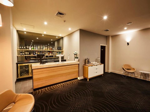 Mornington Hotel - Accommodation Redcliffe 33