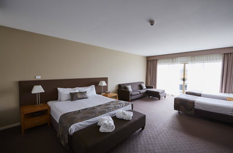 Mornington Hotel - Accommodation Redcliffe 21