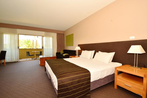 Mornington Hotel - Accommodation Redcliffe 34