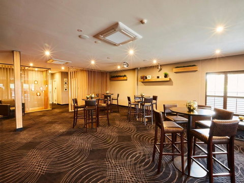 Mornington Hotel - Accommodation Redcliffe 16