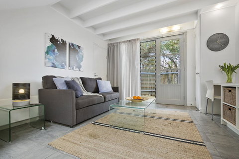 Oceanic Sorrento - Accommodation Redcliffe 1