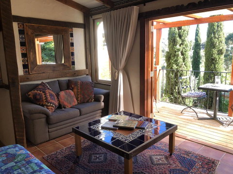 Villa Mallorca - Accommodation Redcliffe 9