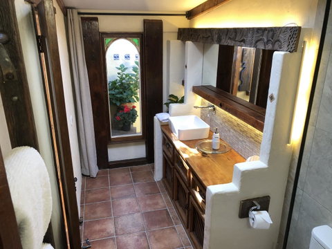 Villa Mallorca - Accommodation Redcliffe 15
