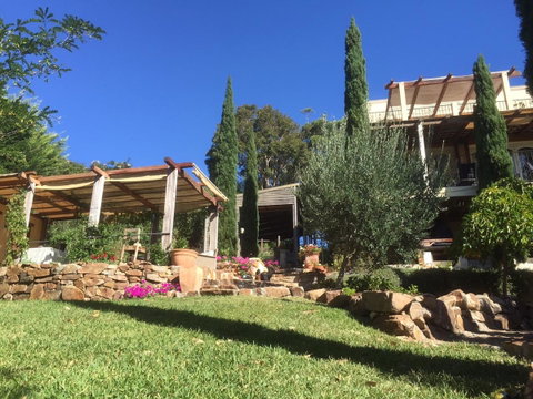 Villa Mallorca - Accommodation Redcliffe 44