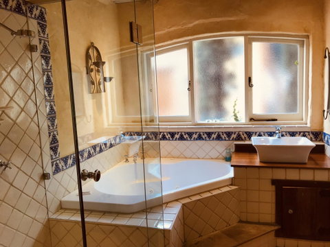 Villa Mallorca - Accommodation Redcliffe 7