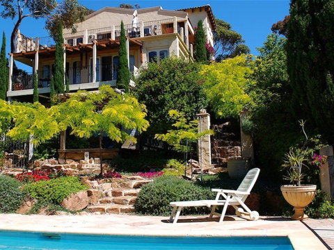 Villa Mallorca - Accommodation Redcliffe 40