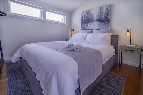 Bayview Loft - Accommodation Redcliffe 4