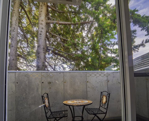 Bayview Loft - Accommodation Redcliffe 22