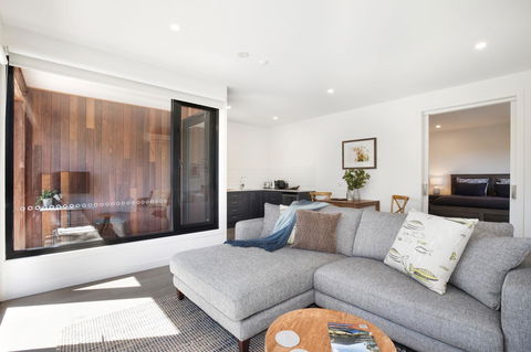 Brooklands Apartments - Accommodation Redcliffe 2
