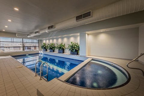 PARKROYAL Melbourne Airport - Accommodation Redcliffe 1